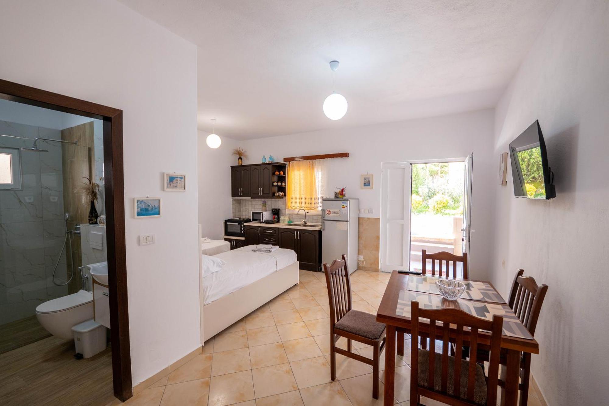 Cozy Apartments Downtown Ksamil Exterior foto