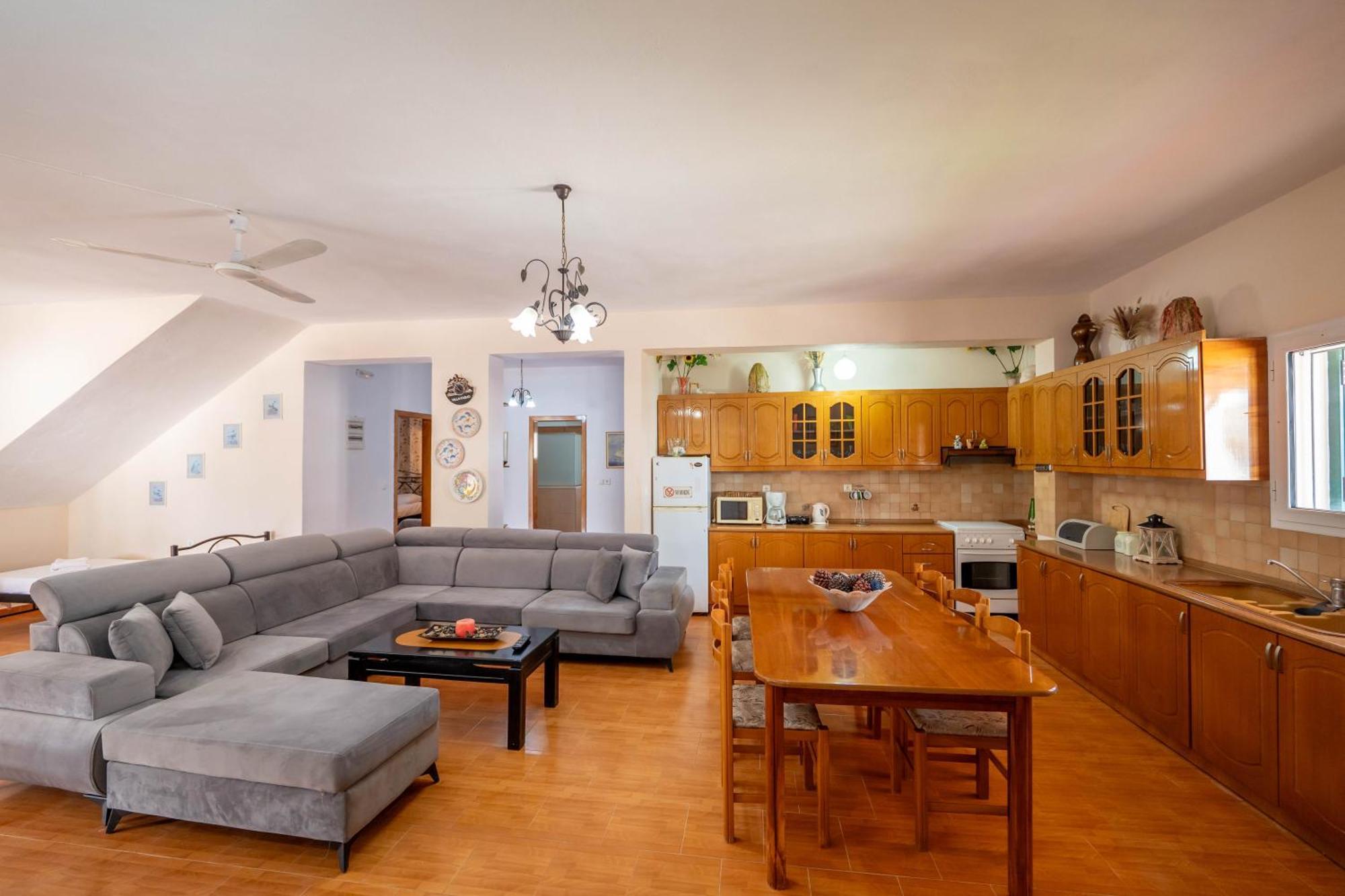 Cozy Apartments Downtown Ksamil Exterior foto