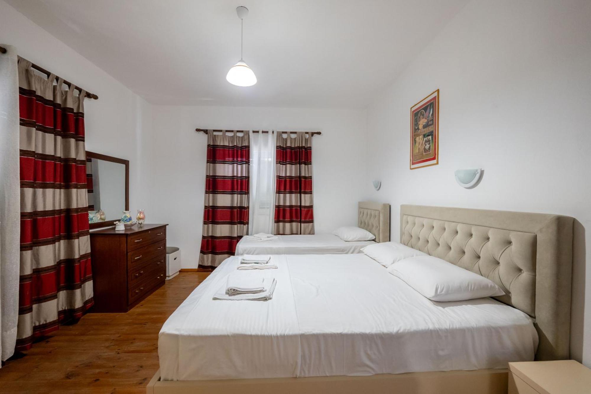 Cozy Apartments Downtown Ksamil Exterior foto